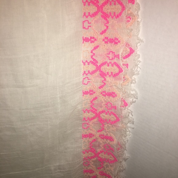 Gaurav Infinity Scarf - Picture 2 of 6